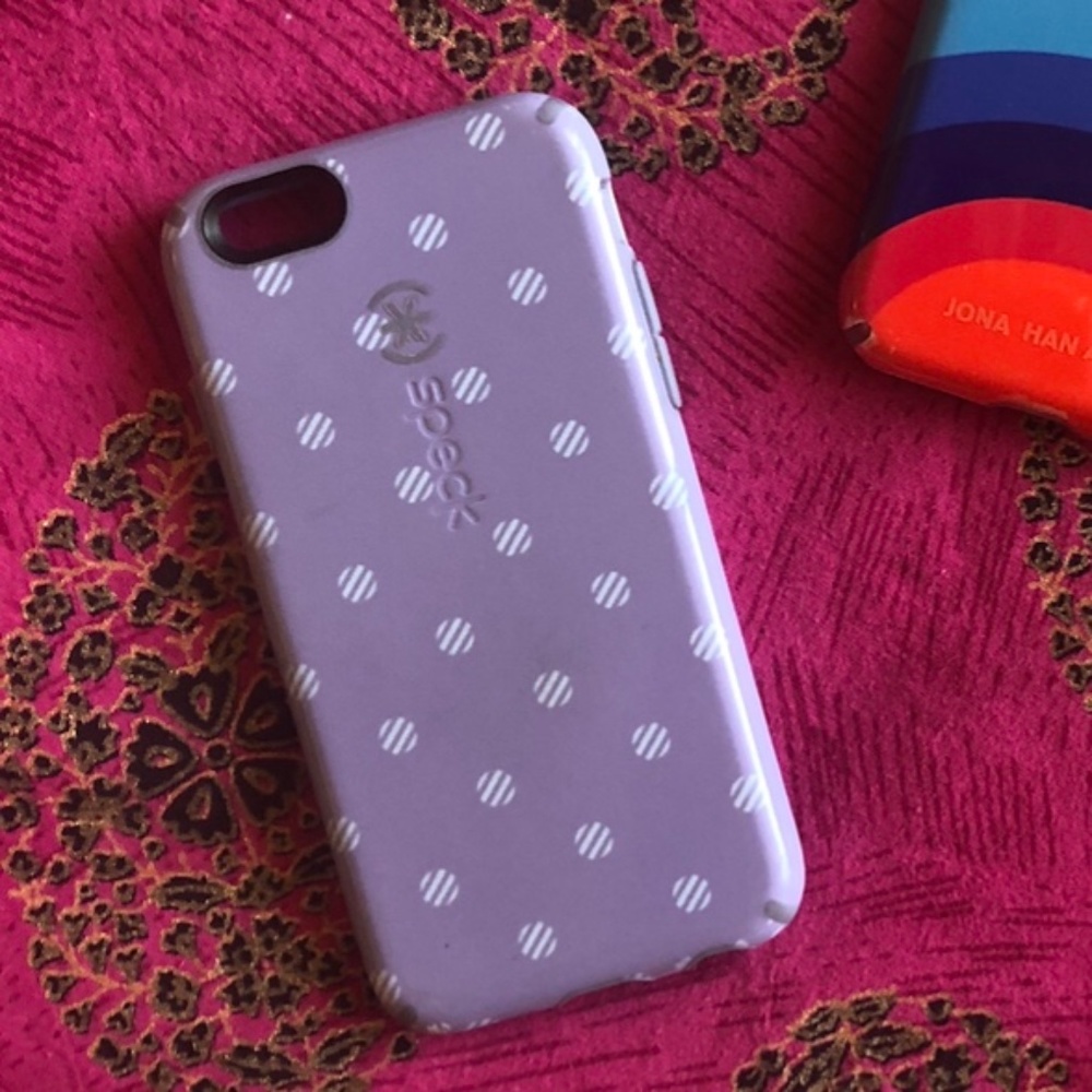 purple speck case - reserved for Emily! 💜